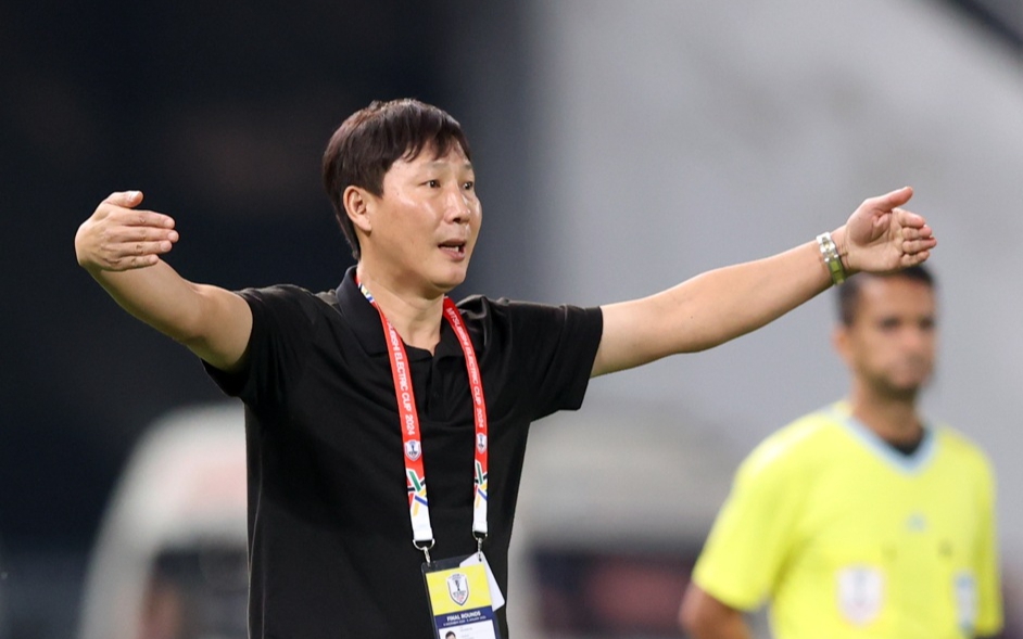 Roberto Carlos lên tiếng về tình trạng sức khỏe sau ca phẫu thuật khẩn cấp - Ảnh 2.