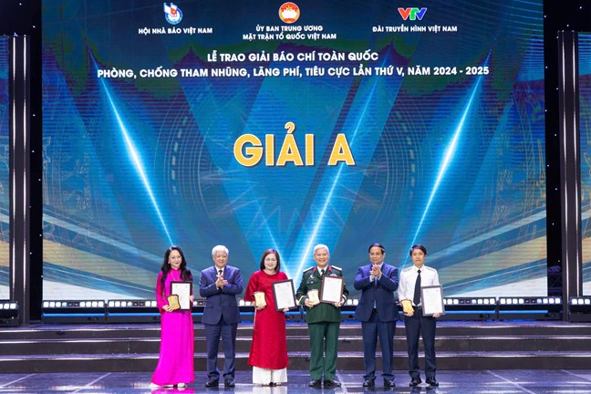 10 hoạt động và sự kiện nổi bật của công tác Mặt trận năm 2025 - Ảnh 4.