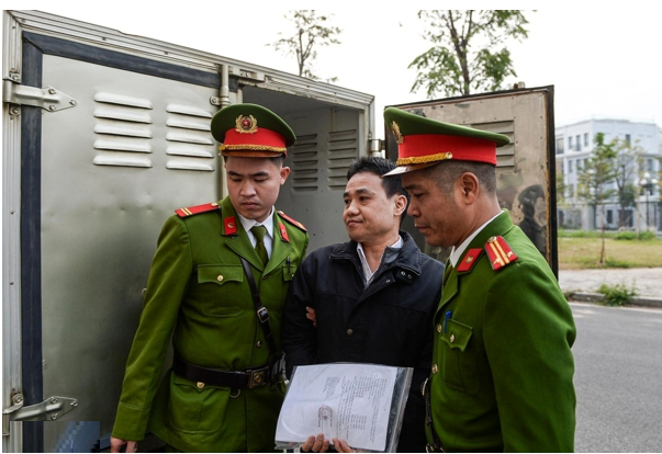 Điểm mặt loạt "đại &aacute;n" kinh tế, tham nhũng được x&eacute;t xử trong năm 2025- Ảnh 8.