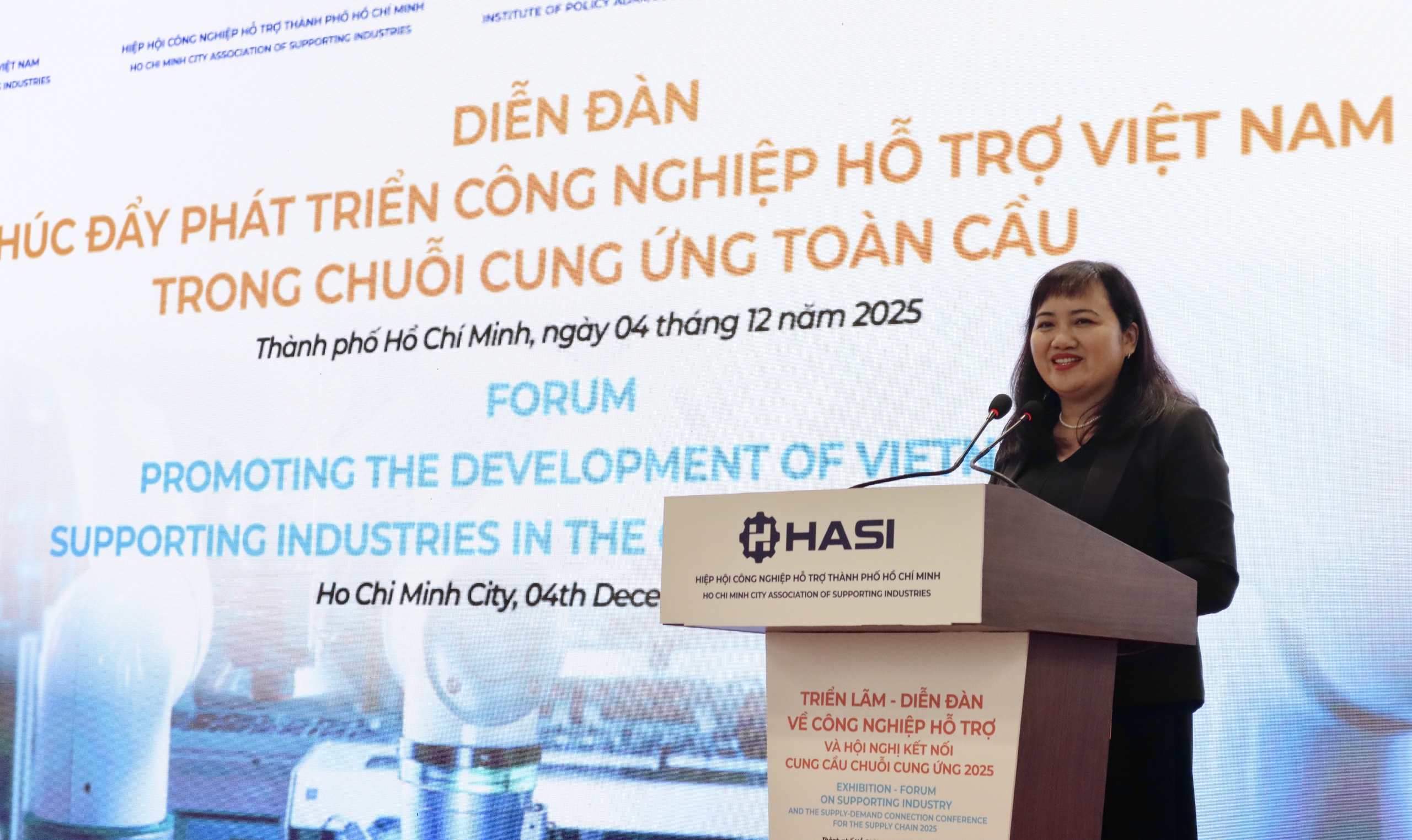 Công nghiệp hỗ trợ: Bứt phá, hoặc bị bỏ lại phía sau?- Ảnh 1. Công nghiệp hỗ trợ: Bứt phá, hoặc bị bỏ lại phía sau?- Ảnh 1.