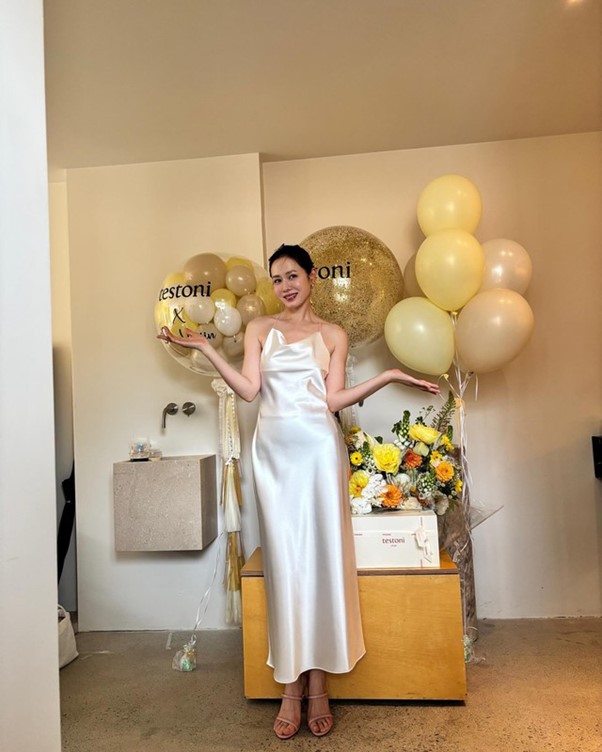 Nữ diễn viên Son Ye Jin gây sốt MXH với vóc dáng nuột nà tuổi ngoài 40 - Ảnh 5.