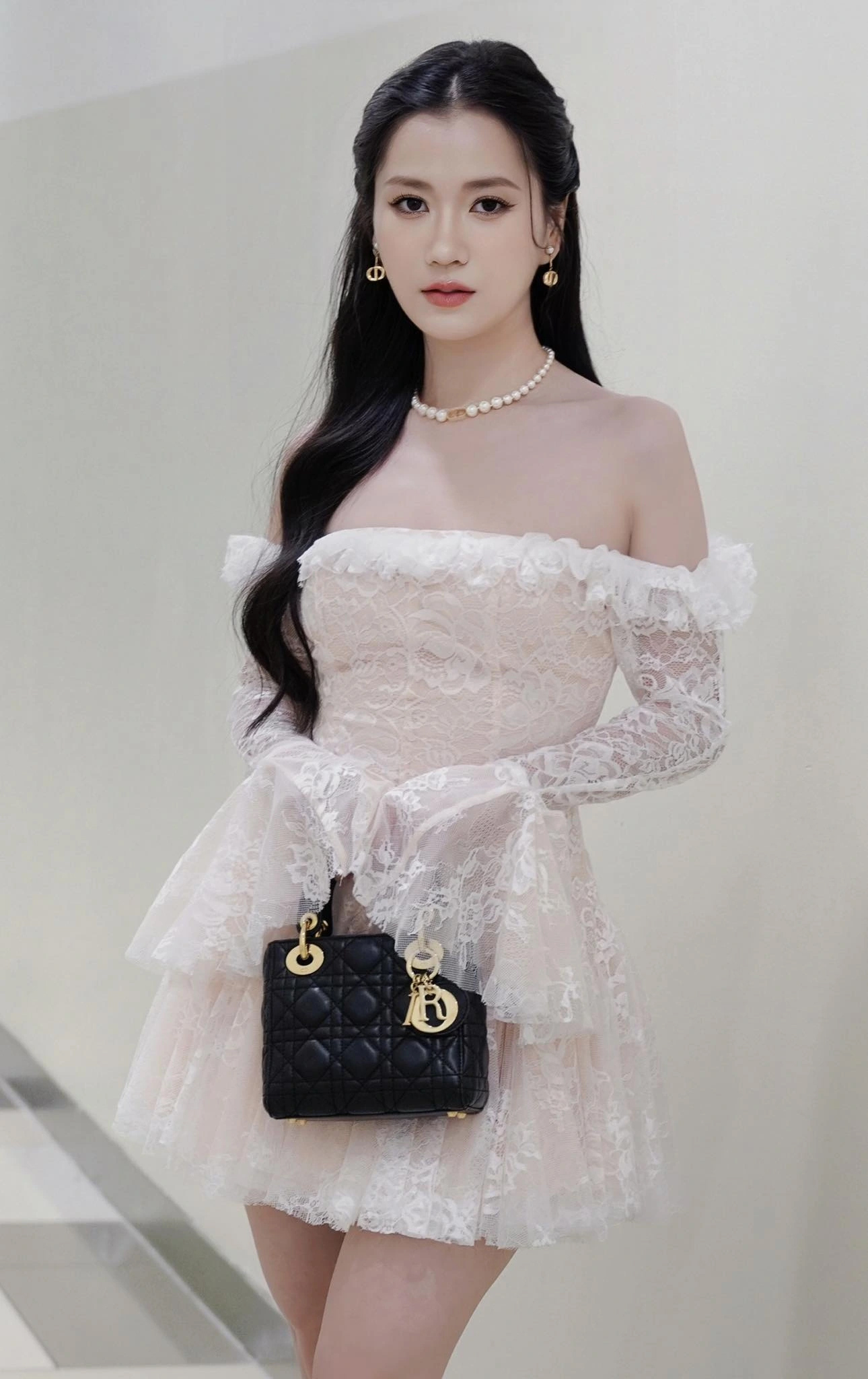 Sắc vóc gây sốt của nữ diễn viên Mang mẹ đi bỏ sau khi giảm 14kg ở tuổi 36 - Ảnh 9.