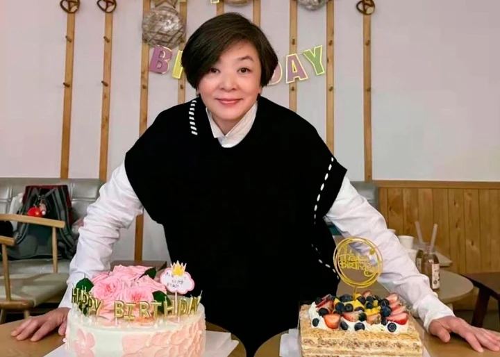 Đời nhiều thăng trầm của "Tiểu Long nữ" từng khiến 2 tài tử si mê, sống lặng lẽ ở tuổi 65 - Ảnh 6.