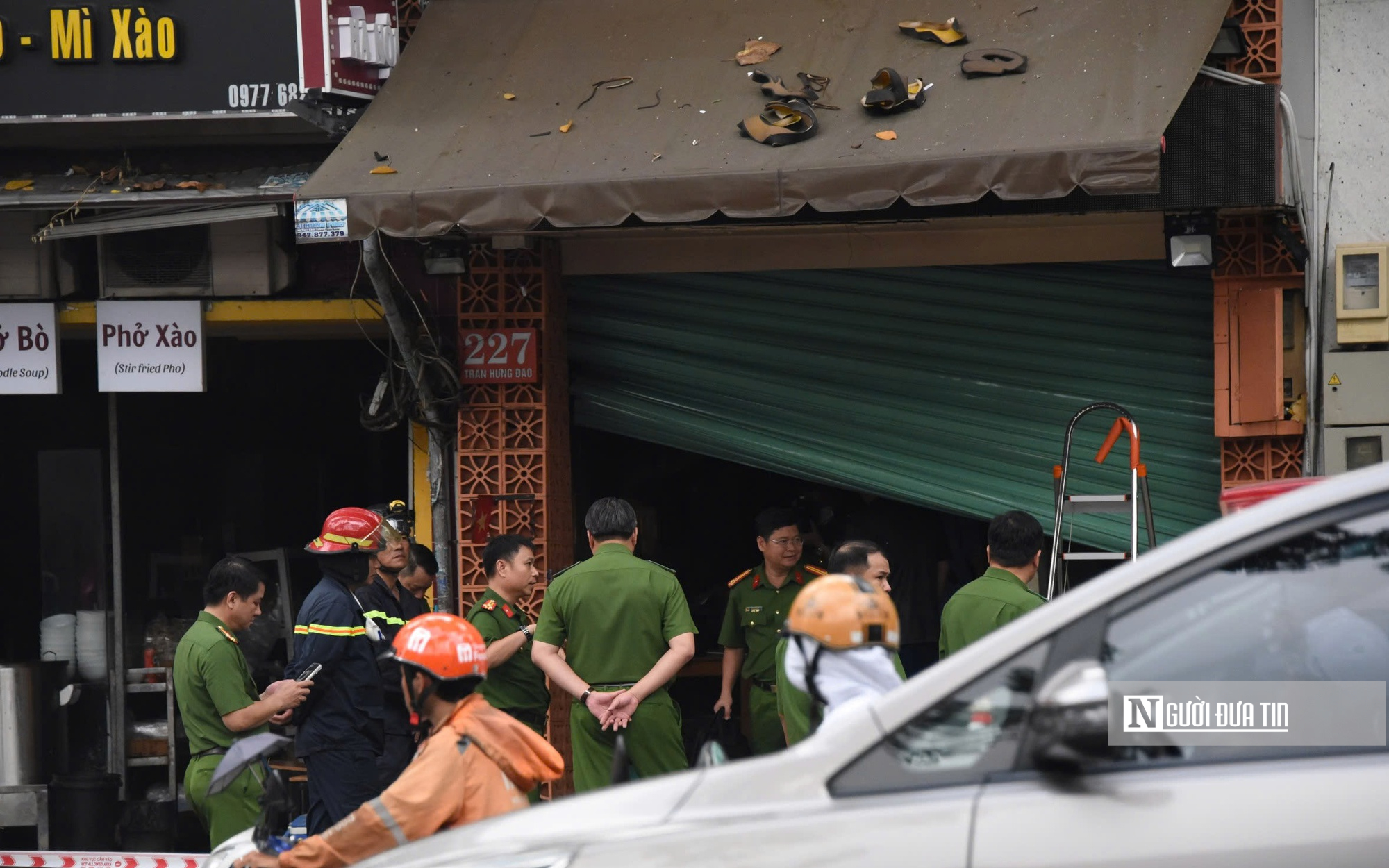 Phó Thủ tướng yêu cầu làm rõ nguyên nhân vụ cháy quán ăn làm 4 người tử vong ở Tp.HCM - Ảnh 4.