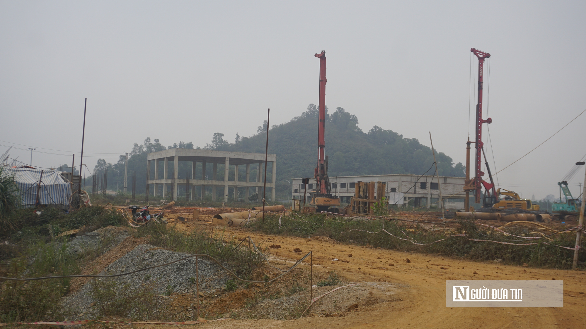 Núi rác hơn 2 triệu tấn gây ô nhiễm, dân mỏi mòn chờ nhà máy điện rác- Ảnh 5.