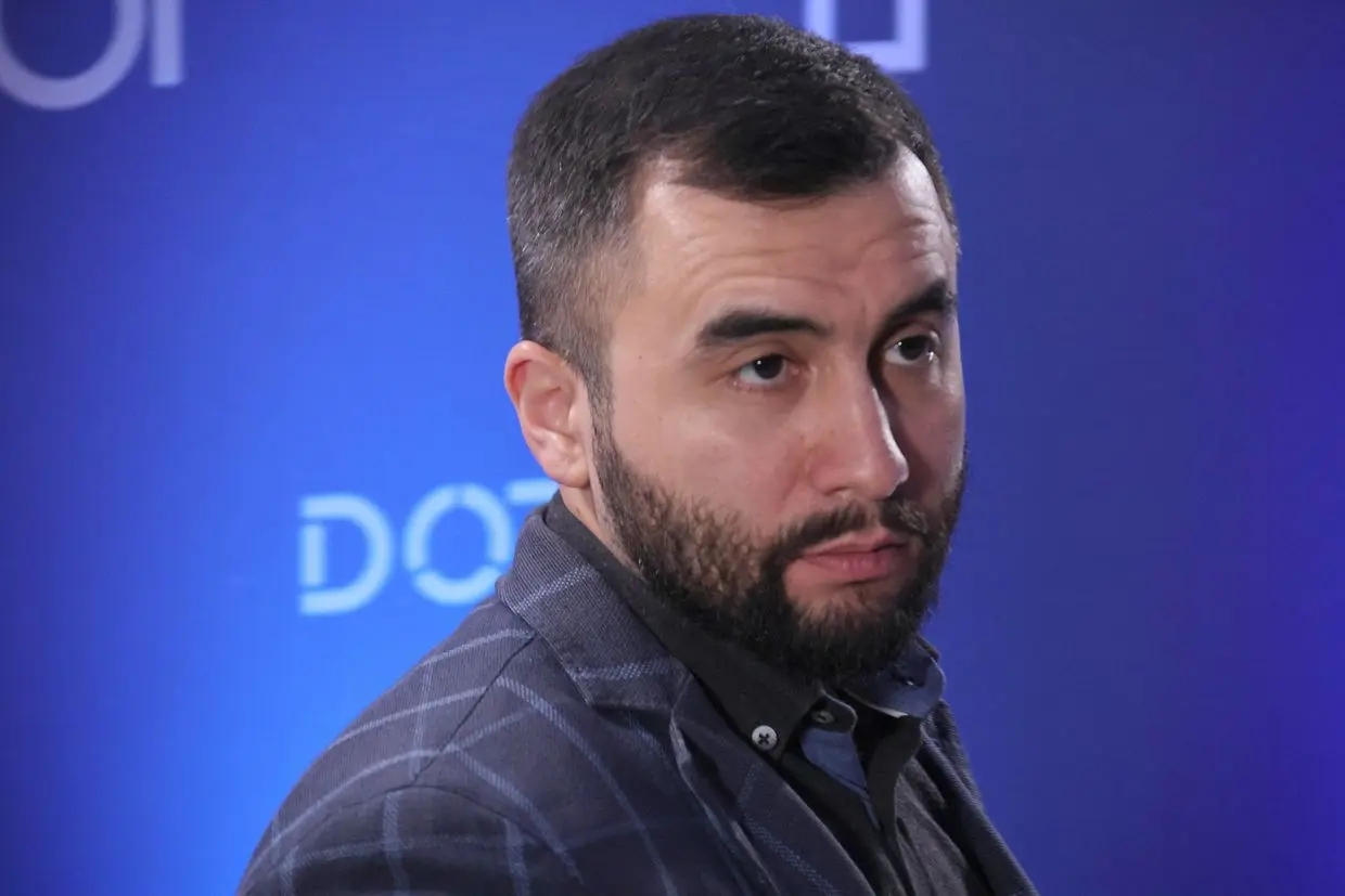 Ukraine có hành động bất ngờ, đi ngược khuyến nghị của NATO- Ảnh 2.