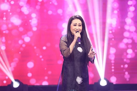 Nữ nghệ sĩ cải lương tài sắc thập niên 90, độc thân sau 2 lần đổ vỡ, tuổi 63 vẫn đắt show  - Ảnh 7.
