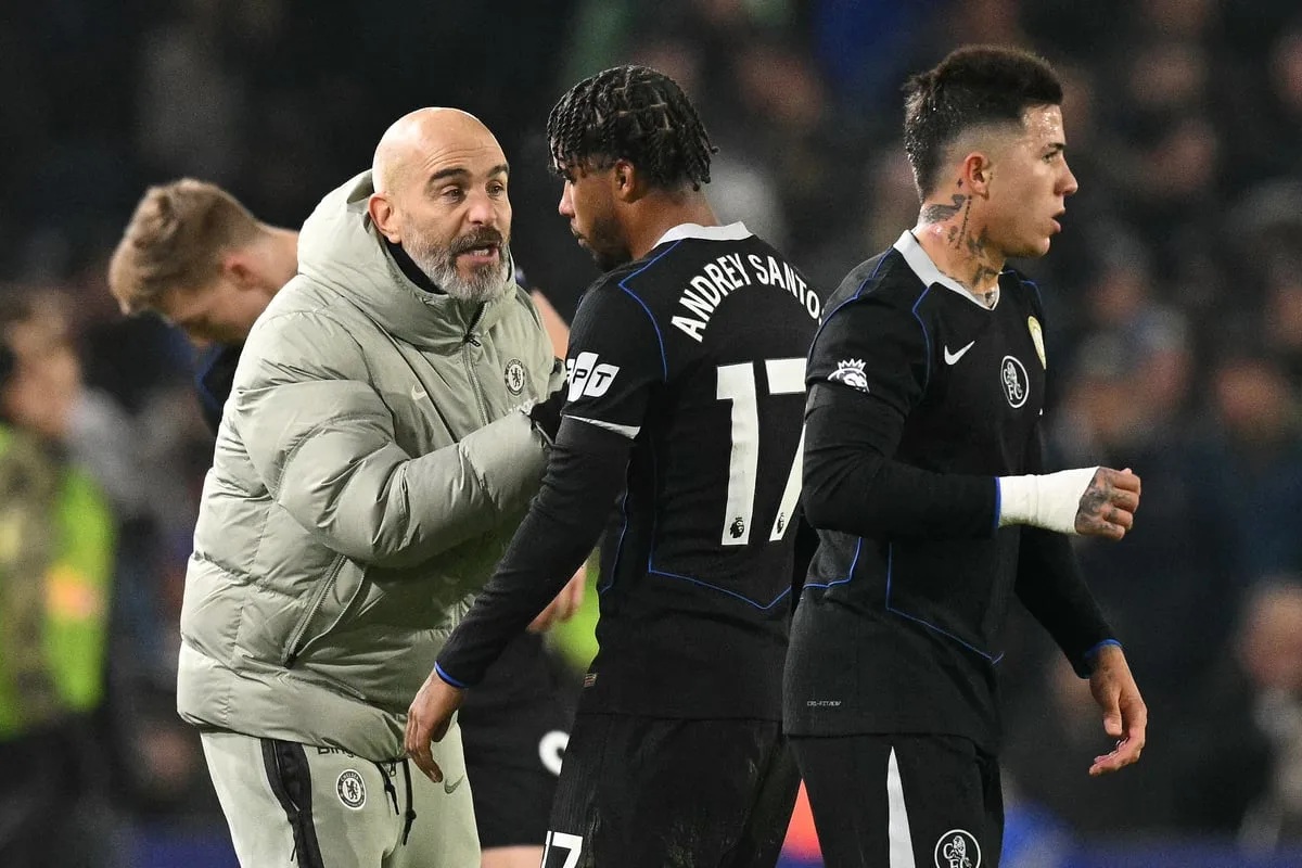 Chelsea dậy sóng vì phát biểu của HLV Maresca - Ảnh 1. Chelsea dậy sóng vì phát biểu của HLV Maresca - Ảnh 1.