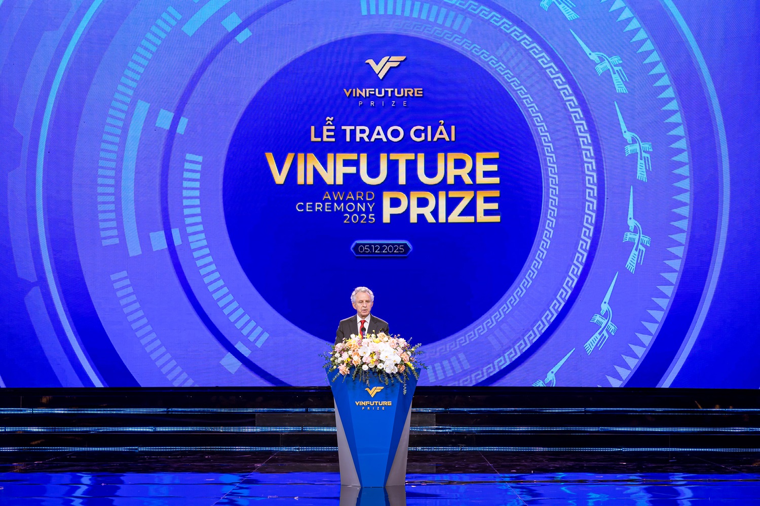 VinFuture 2025 - Vinh danh 4 công trình khoa học “cùng vươn mình – cùng thịnh vượng” - Ảnh 6.