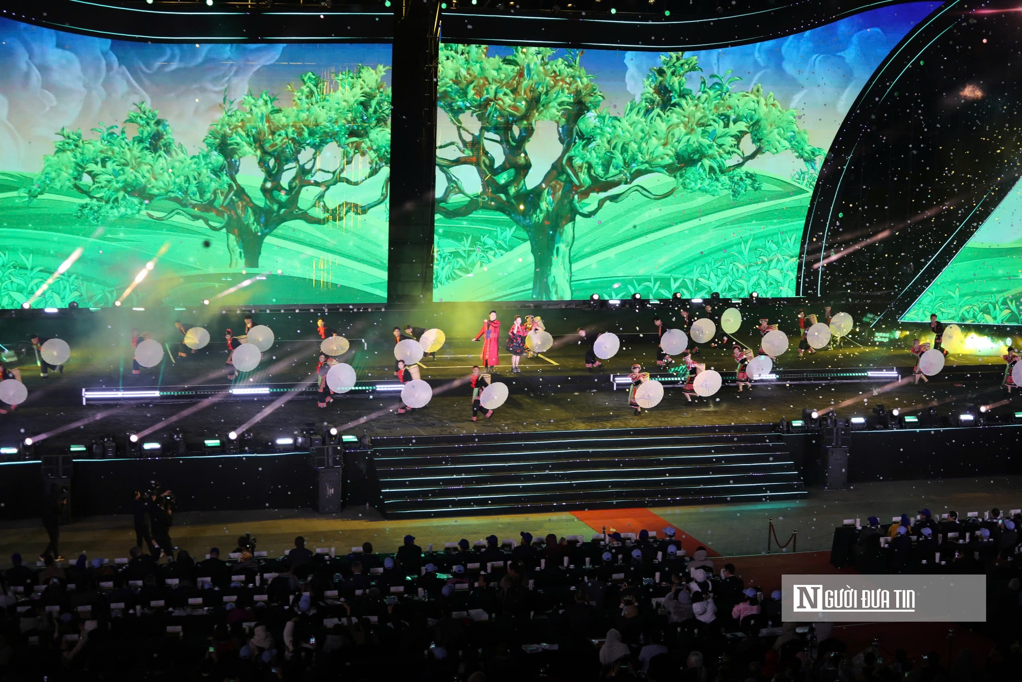 Phó Thủ tướng Bùi Thanh Sơn dự khai mạc Lễ hội Trà quốc tế 2025 ở Lâm Đồng- Ảnh 3.