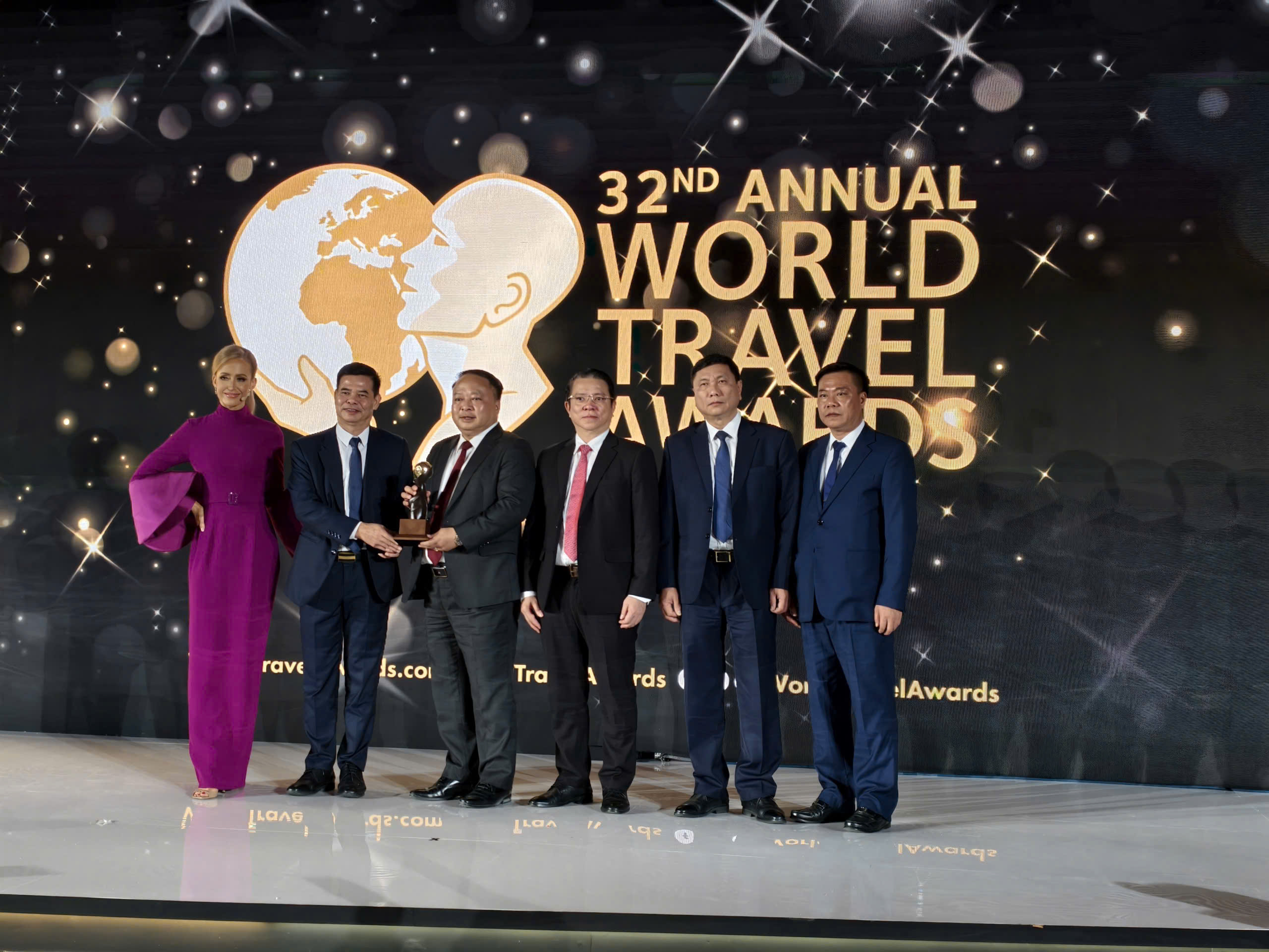 Tuyên Quang đón nhận danh hiệu “Điểm đến văn hóa hàng đầu thế giới 2025” tại Lễ trao giải World Travel Awards - Ảnh 2.