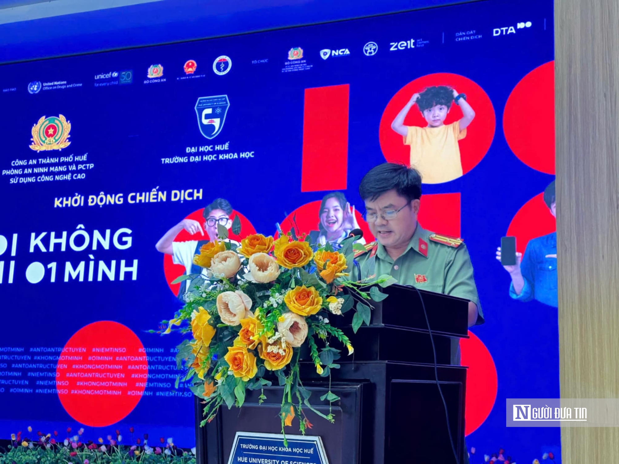 Nhiều trường đại học ở Huế trang bị kỹ năng cho sinh viên nhận biết thủ đoạn "bắt cóc online"- Ảnh 1. Nhiều trường đại học ở Huế trang bị kỹ năng cho sinh viên nhận biết thủ đoạn "bắt cóc online"- Ảnh 1.