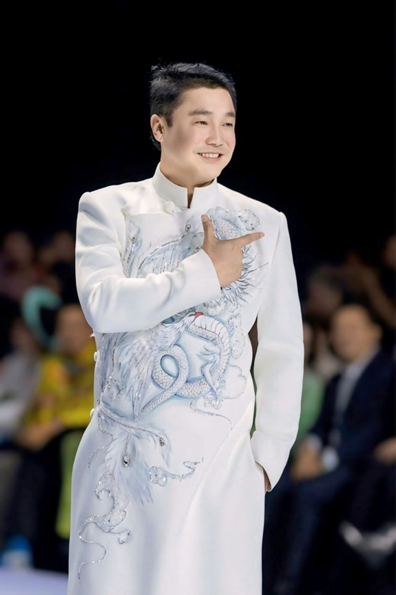 Diễn viên Lý Hùng trở lại điện ảnh, U60 vẫn độc thân, vẫn chờ một cô dâu đúng ý- Ảnh 5. Diễn viên Lý Hùng trở lại điện ảnh, U60 vẫn độc thân, vẫn chờ một cô dâu đúng ý- Ảnh 5.