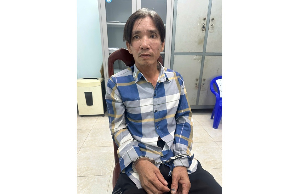 Bắt đối tượng truy nã đặc biệt nguy hiểm, thường xuyên thay đổi nơi tạm trú- Ảnh 1. Bắt đối tượng truy nã đặc biệt nguy hiểm, thường xuyên thay đổi nơi tạm trú- Ảnh 1.