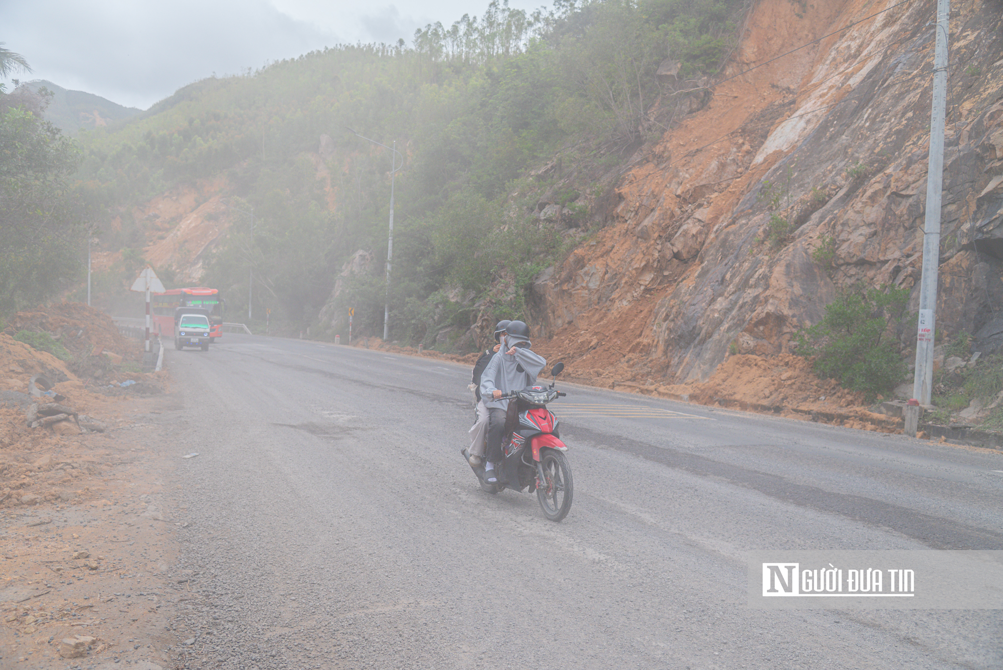 Cung đường du lịch ven biển Gia Lai - Đắk Lắk trồi sụt, chi chít ổ gà, ổ voi- Ảnh 7.