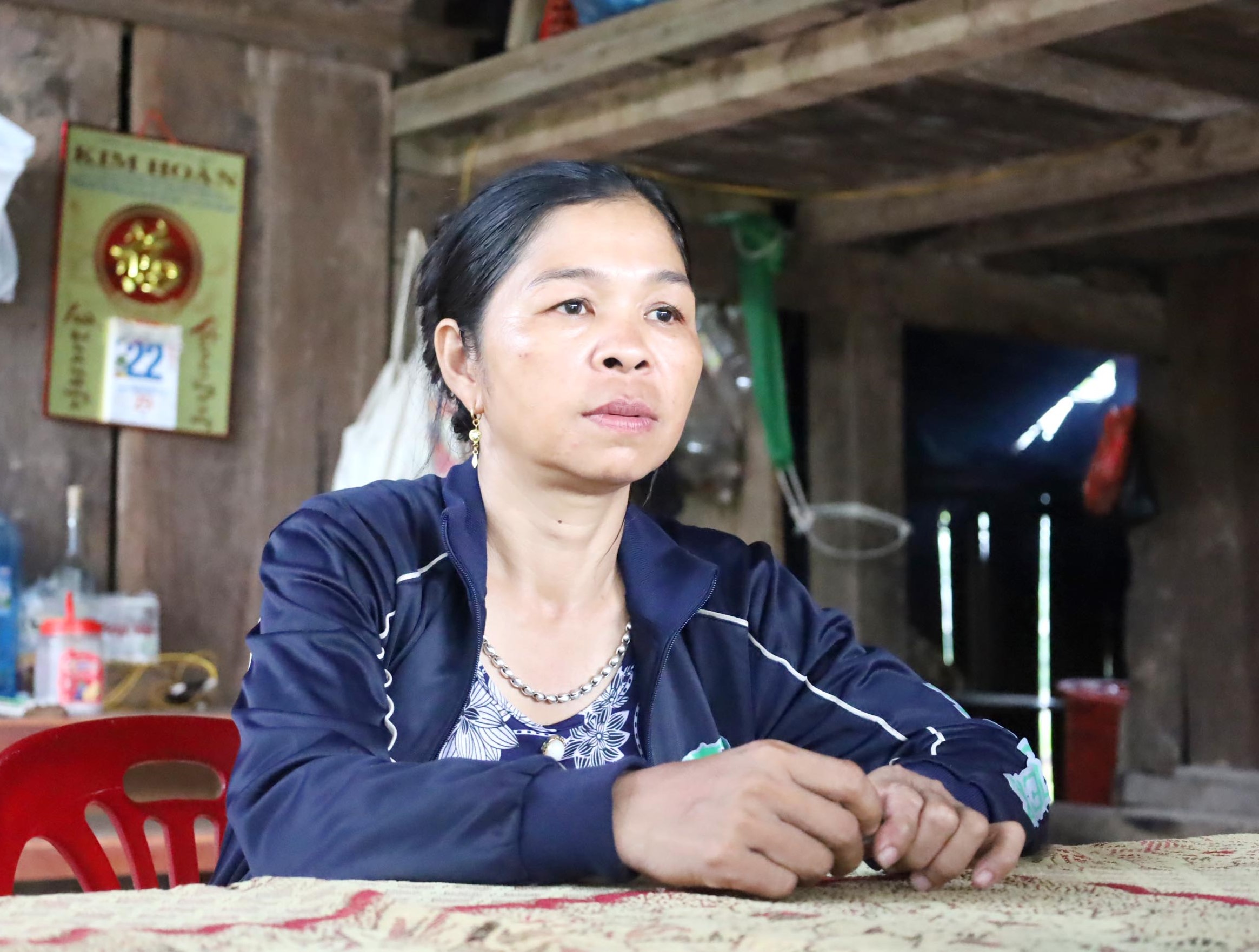 Nữ trưởng bản và những thay đổi bất ngờ tại bản nghèo "ba không" - Ảnh 2.