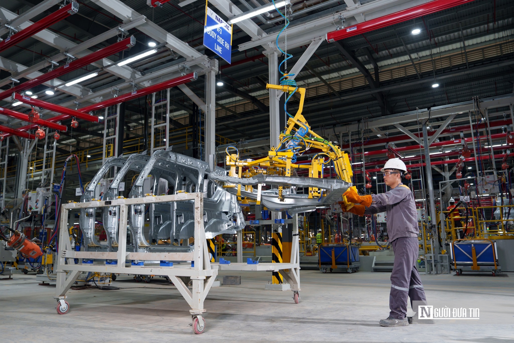 Đẩy nhanh tiến độ thi công dự án khối lượng lớn để Hà Tĩnh duy trì đà tăng trưởng - Ảnh 1.