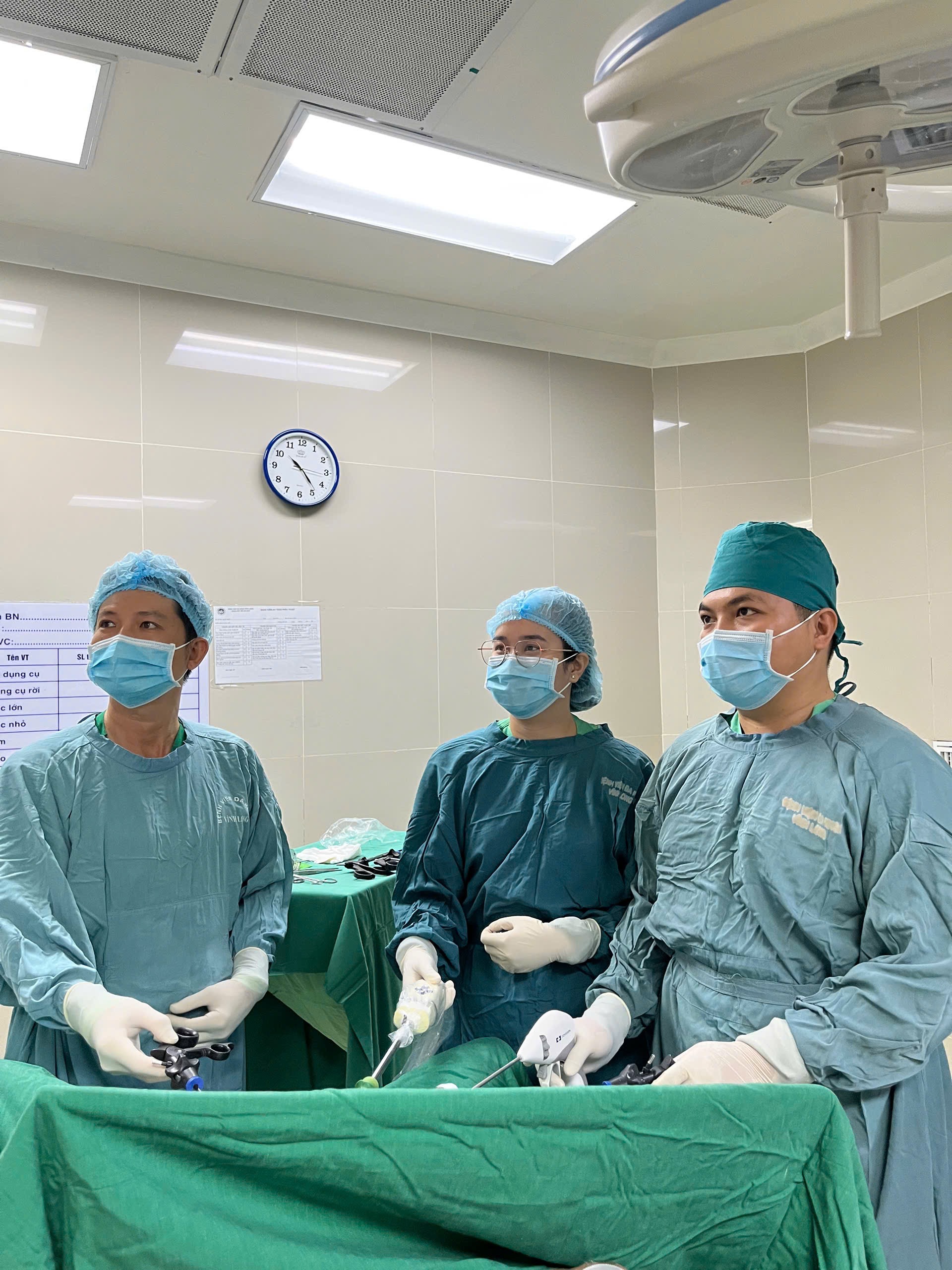 Vĩnh Long nội soi cắt u GIST dạ dày hiếm gặp, bảo tồn tối đa chức năng- Ảnh 2.