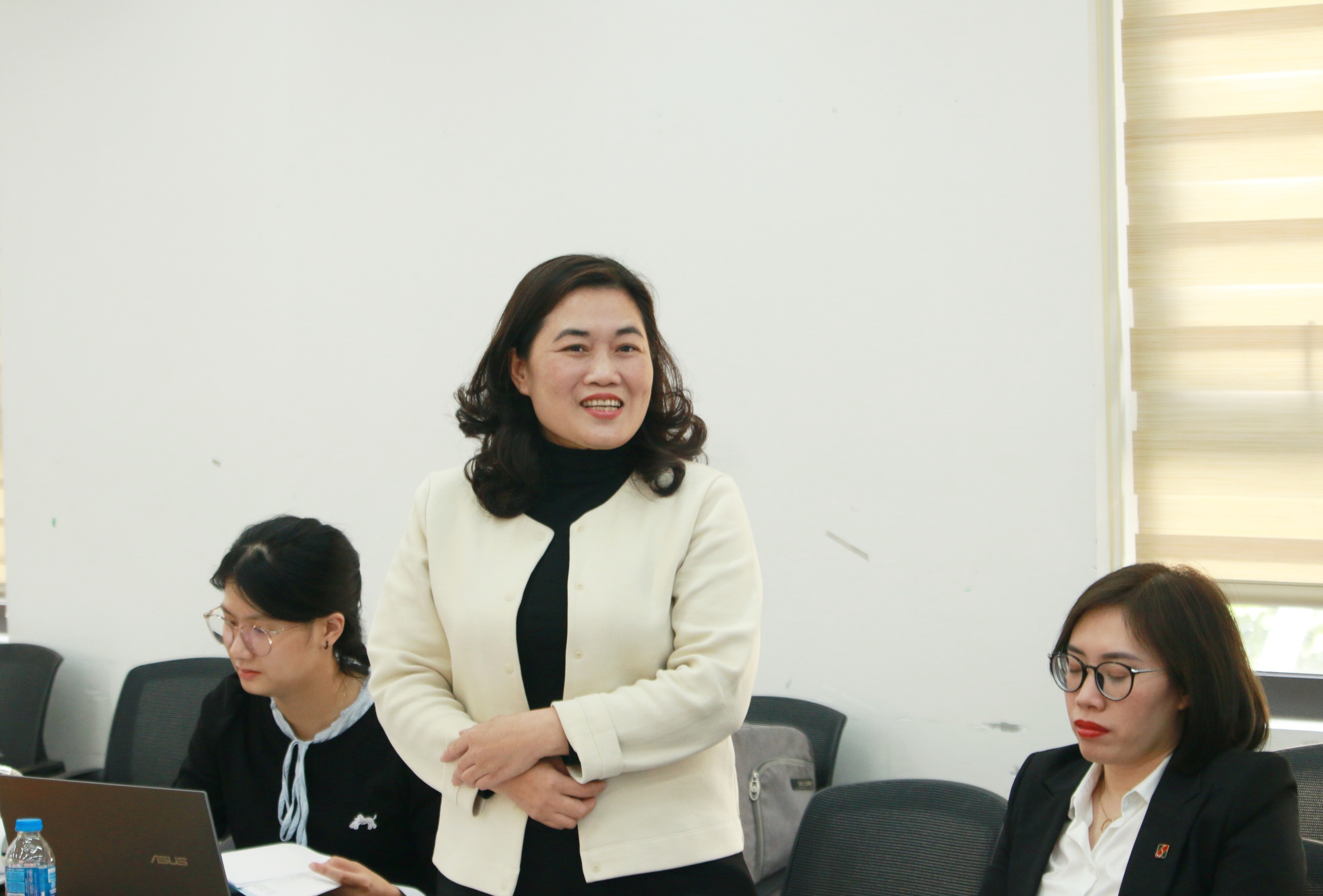 Cụm thi đua số 6 - Hội Luật gia Việt Nam phát huy hơn nữa vai trò phản biện xã hội- Ảnh 6. Cụm thi đua số 6 - Hội Luật gia Việt Nam phát huy hơn nữa vai trò phản biện xã hội- Ảnh 6.