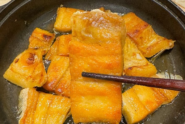 Đặc sản đắt đỏ được săn lùng từ hai loài cá có tên lạ - Ảnh 4.