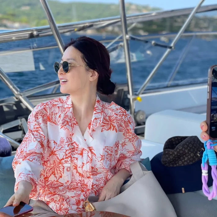 Nữ diễn viên phim "Nàng Dae Jang Geum" gây bất ngờ với nhan sắc trẻ trung ở tuổi U60- Ảnh 5. Nữ diễn viên phim "Nàng Dae Jang Geum" gây bất ngờ với nhan sắc trẻ trung ở tuổi U60- Ảnh 5.