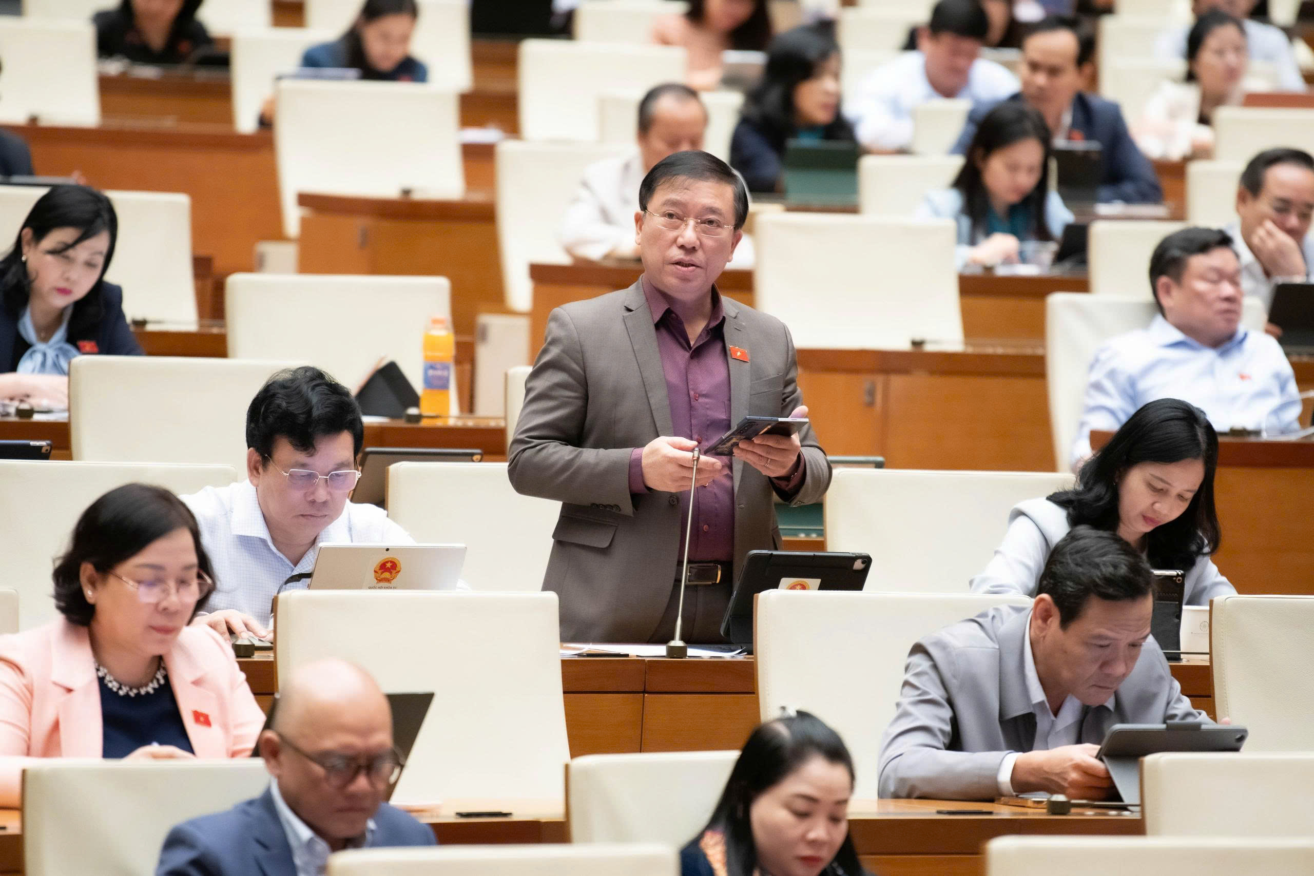 Nghiên cứu, giao chỉ tiêu hoà giải cho toà án để kiềm chế tình trạng ly hôn gia tăng - Ảnh 2.