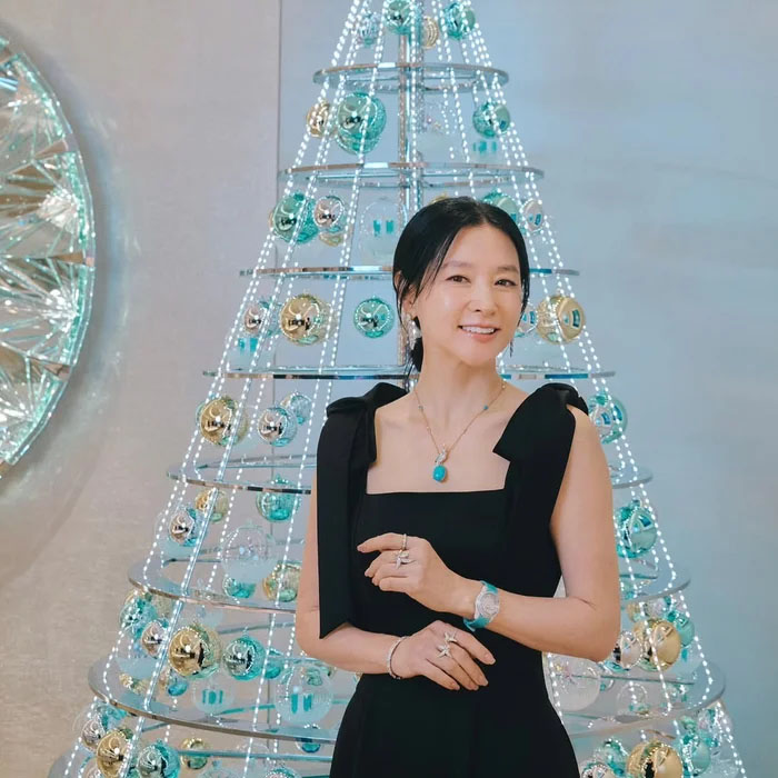 Nữ diễn viên phim "Nàng Dae Jang Geum" gây bất ngờ với nhan sắc trẻ trung ở tuổi U60- Ảnh 1. Nữ diễn viên phim "Nàng Dae Jang Geum" gây bất ngờ với nhan sắc trẻ trung ở tuổi U60- Ảnh 1.