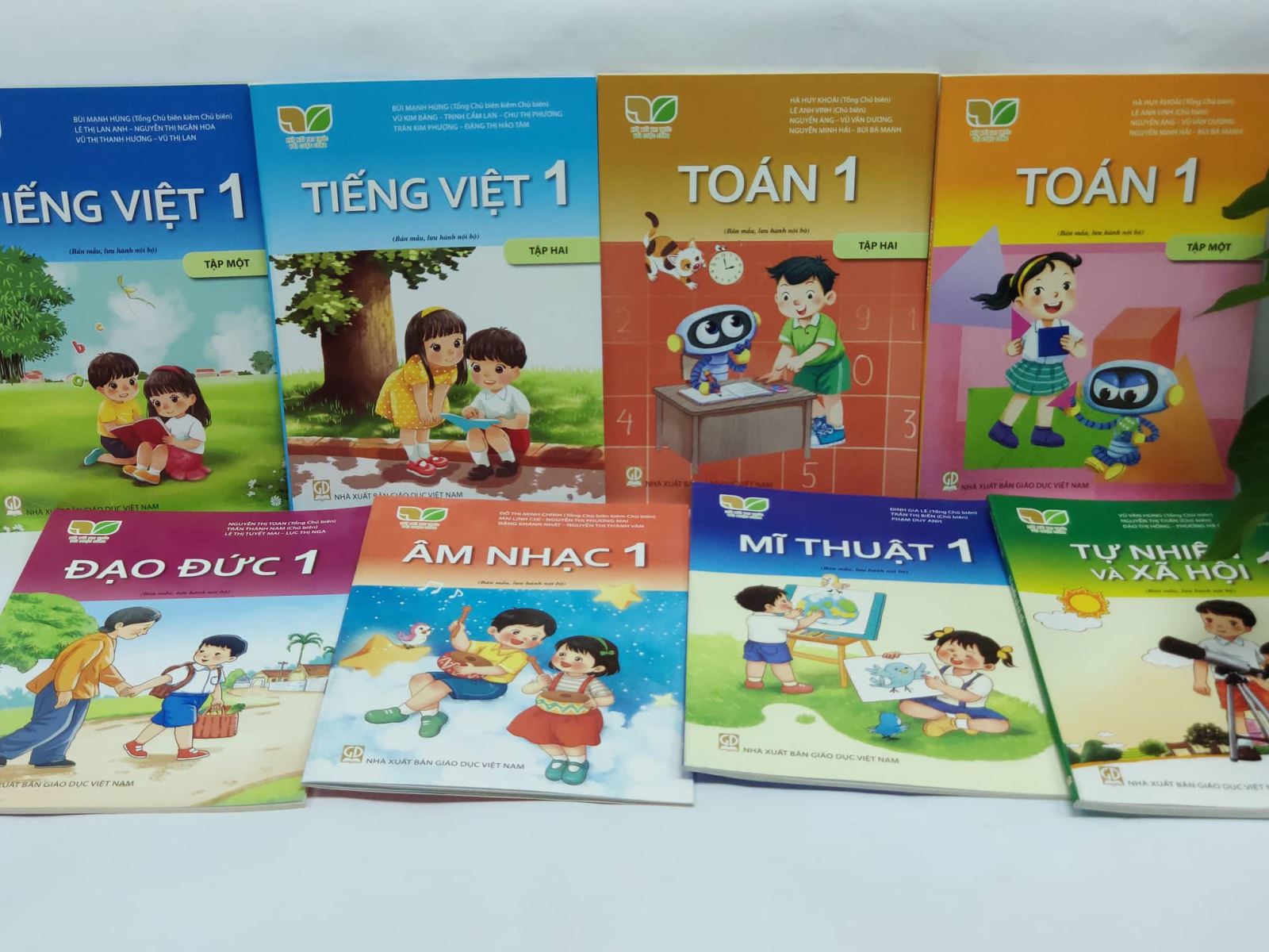 1 bộ SGK thống nhất: "Phải được thiết kế để giáo viên dễ dạy, học sinh dễ học" - Ảnh 2.
