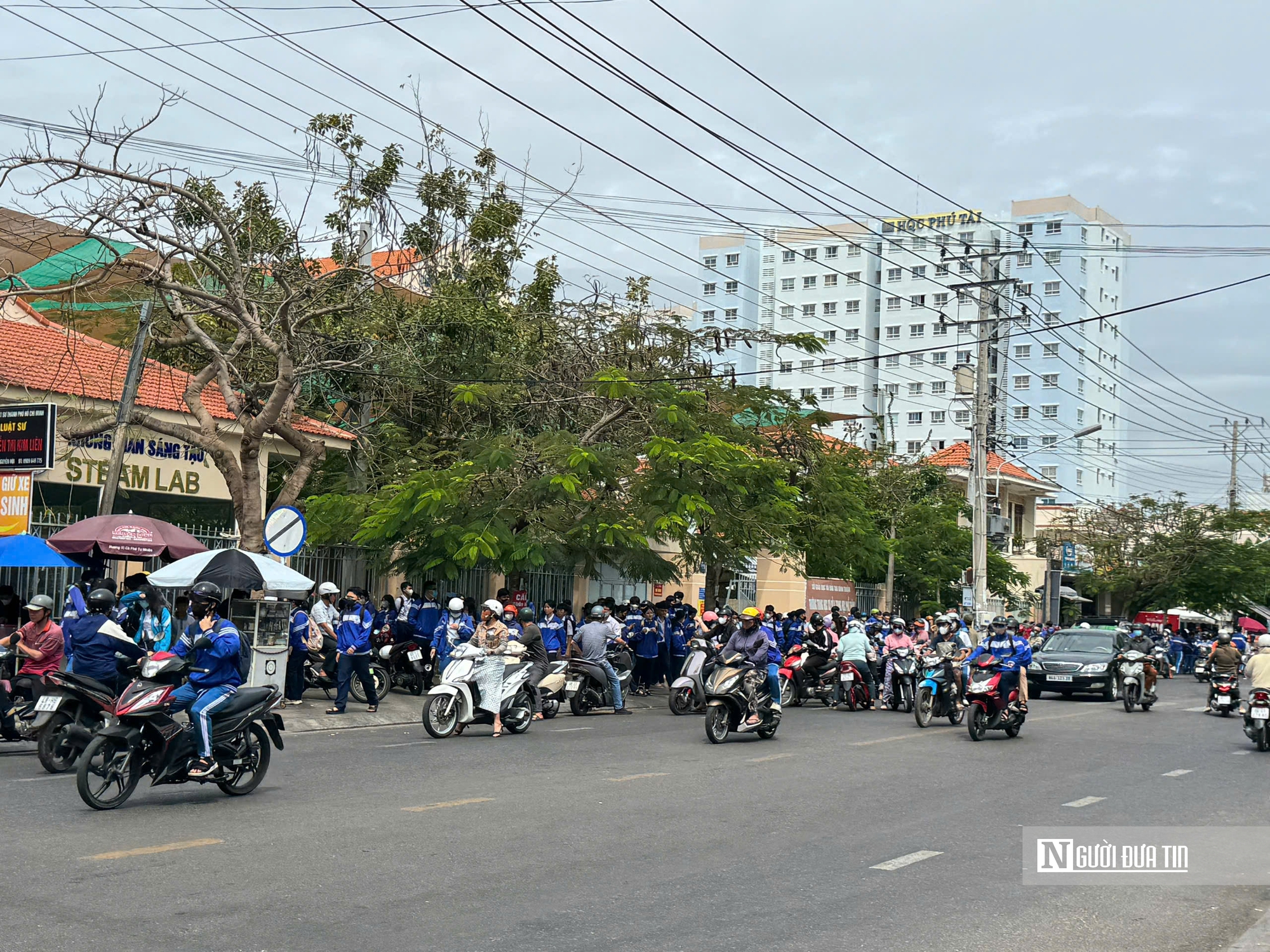 Bình Thuận: Học sinh vi phạm giao thông, cơ sở giáo dục sẽ bị đánh giá thi đua- Ảnh 3.