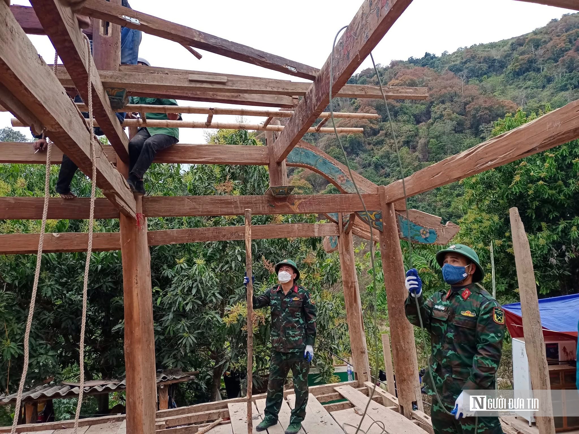 Quyết tâm mang điện về bản vùng cao, để người dân “an cư, lạc nghiệp”- Ảnh 3.