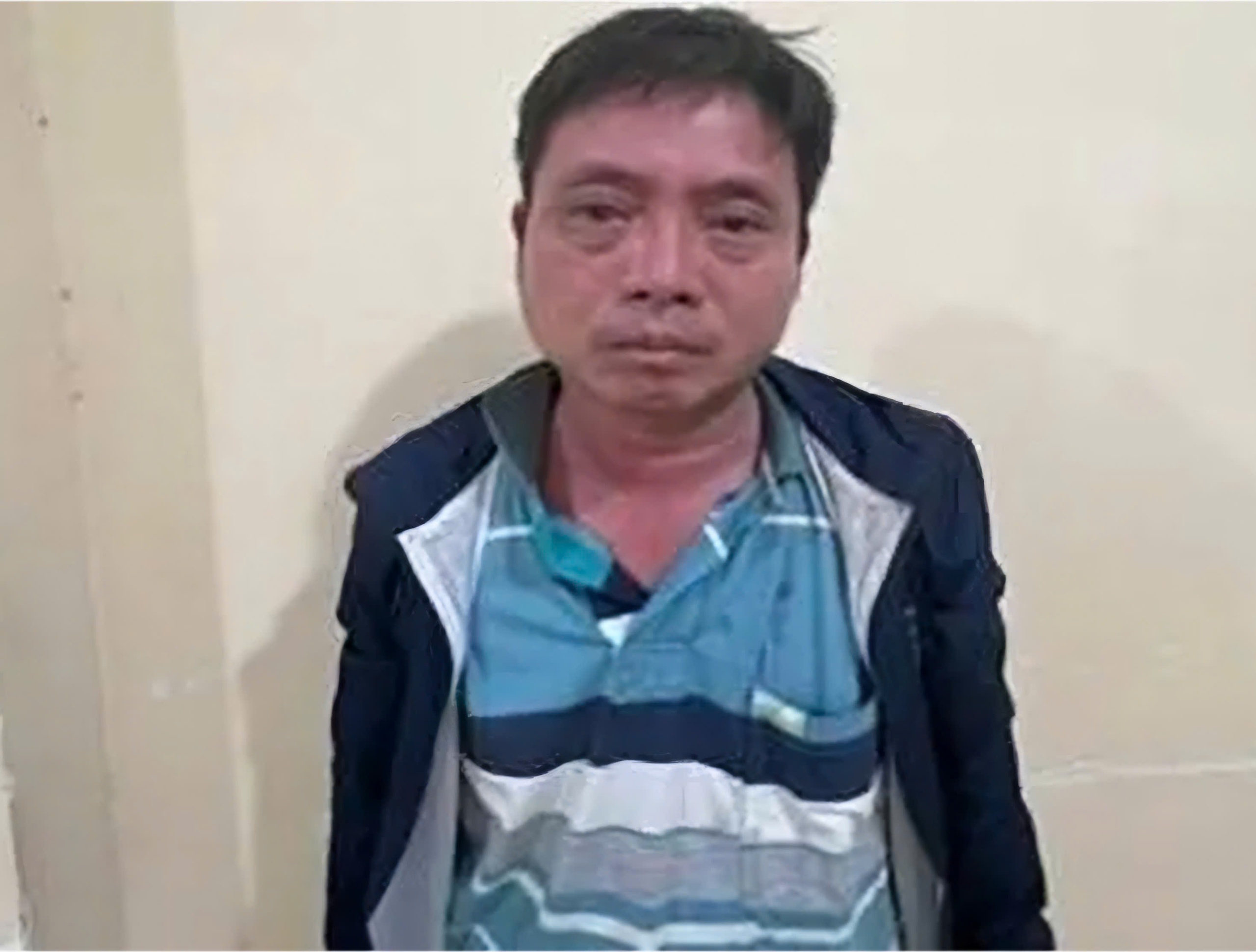 Bình Phước: Tạm giữ hình sự Chủ tịch Hội nông dân xã mang súng đi cướp tài sản- Ảnh 1. Bình Phước: Tạm giữ hình sự Chủ tịch Hội nông dân xã mang súng đi cướp tài sản- Ảnh 1.