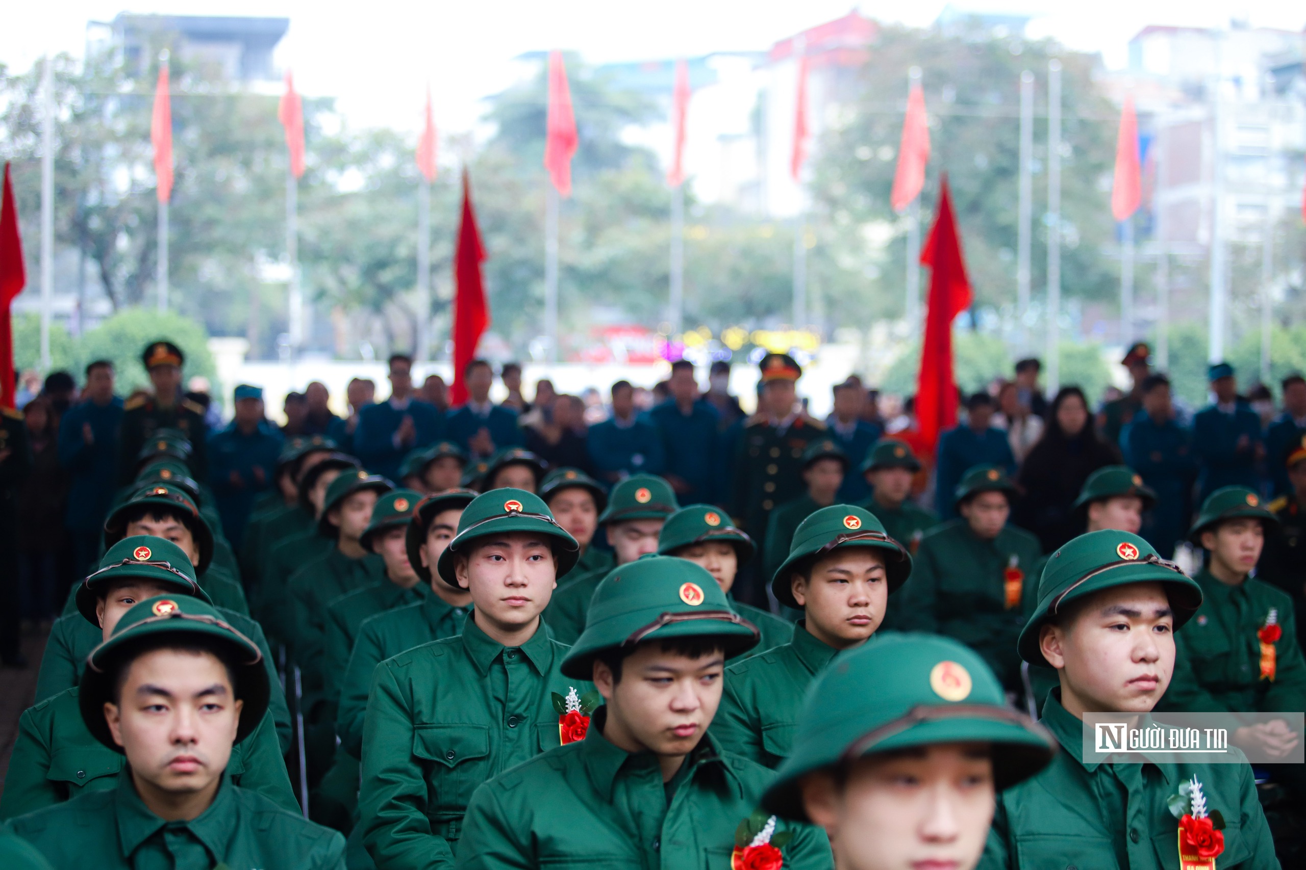 4.400 thanh niên Hà Nội hào hứng lên đường nhập ngũ- Ảnh 2.