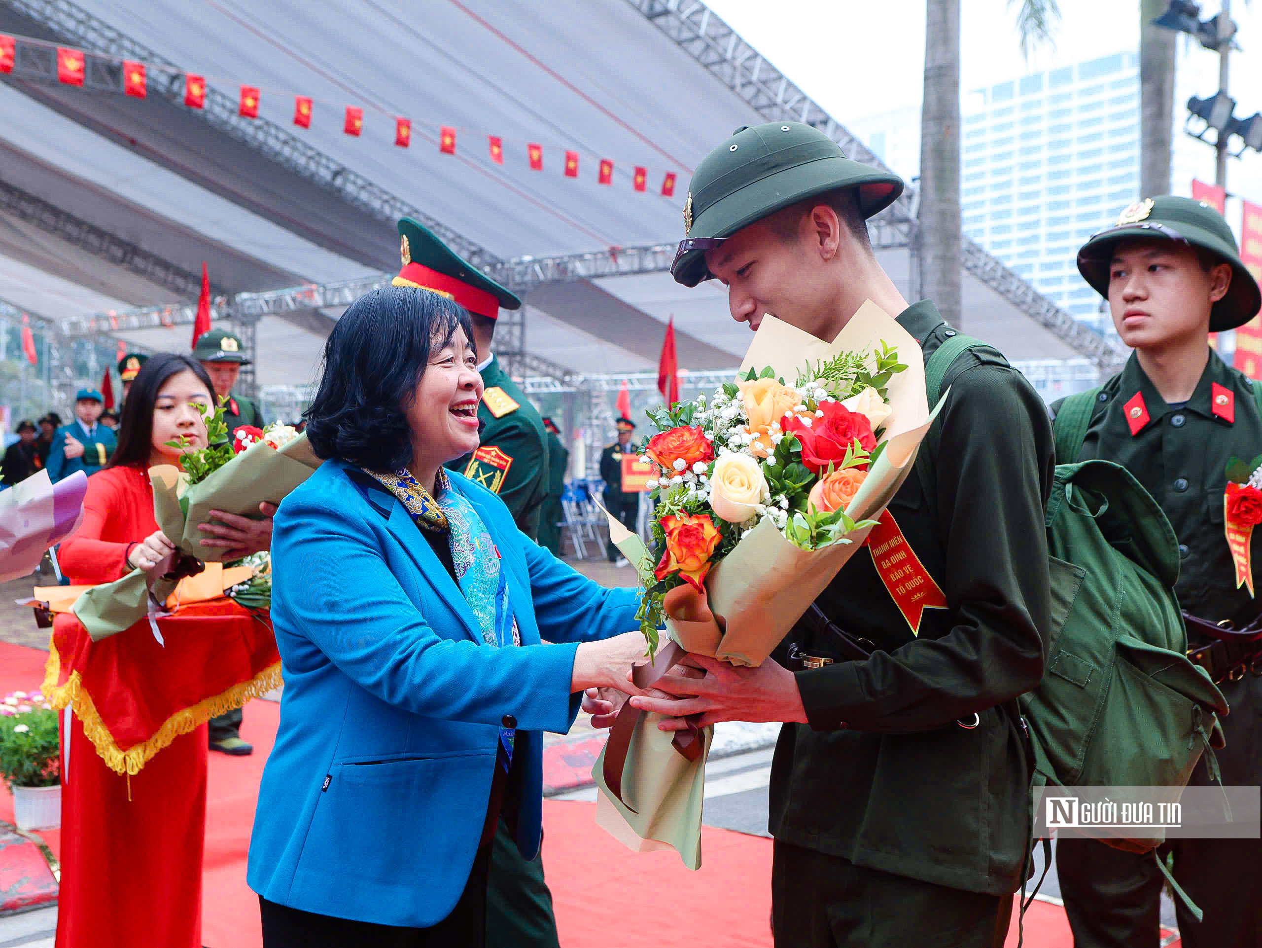 4.400 thanh niên Hà Nội hào hứng lên đường nhập ngũ- Ảnh 8.