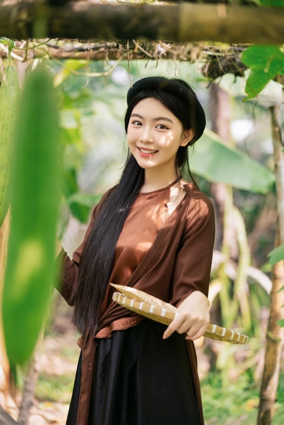 Lọ Lem "đẹp như tranh" giữa khung cảnh làng quê Việt- Ảnh 2. Lọ Lem "đẹp như tranh" giữa khung cảnh làng quê Việt- Ảnh 2.