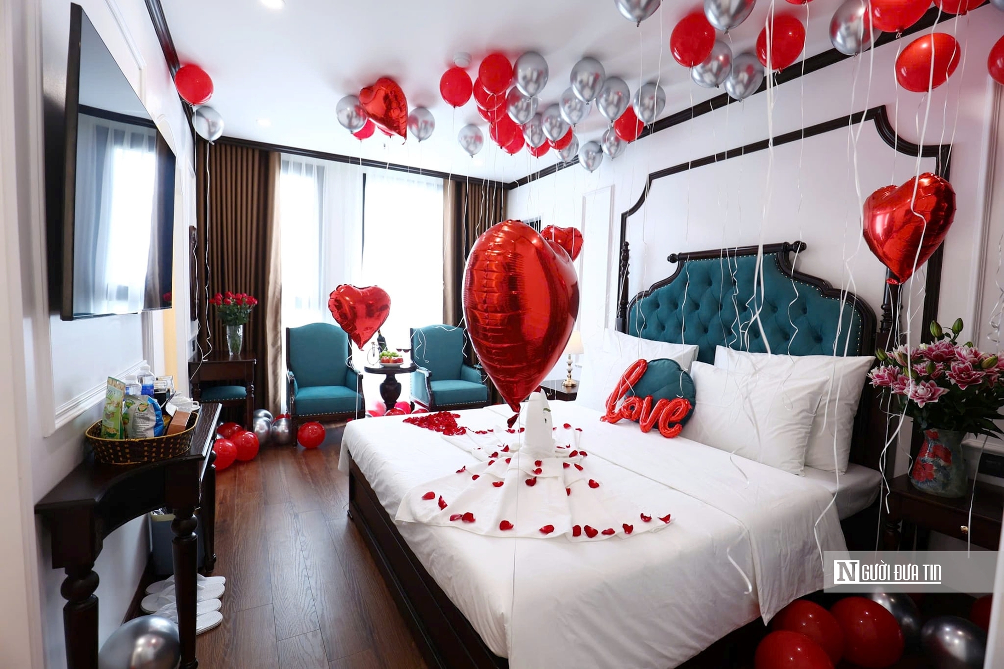 Dịch vụ kinh doanh nhà hàng, khách sạn "hốt bạc" ngày lễ Valentine- Ảnh 3.