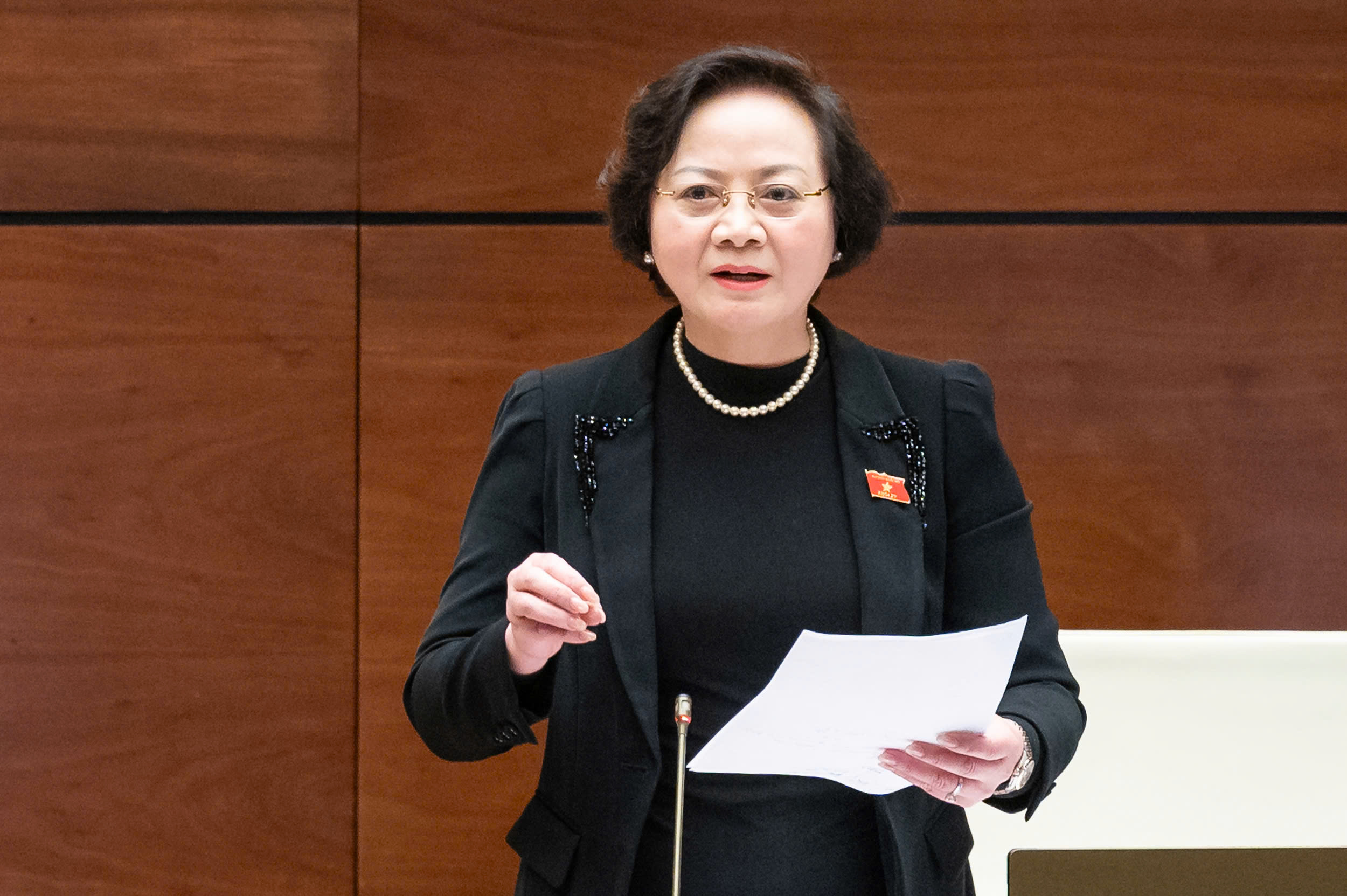 Bộ trưởng Bộ Nội vụ lý giải việc giữ nguyên mô hình chính quyền địa phương- Ảnh 1. Bộ trưởng Bộ Nội vụ lý giải việc giữ nguyên mô hình chính quyền địa phương- Ảnh 1.