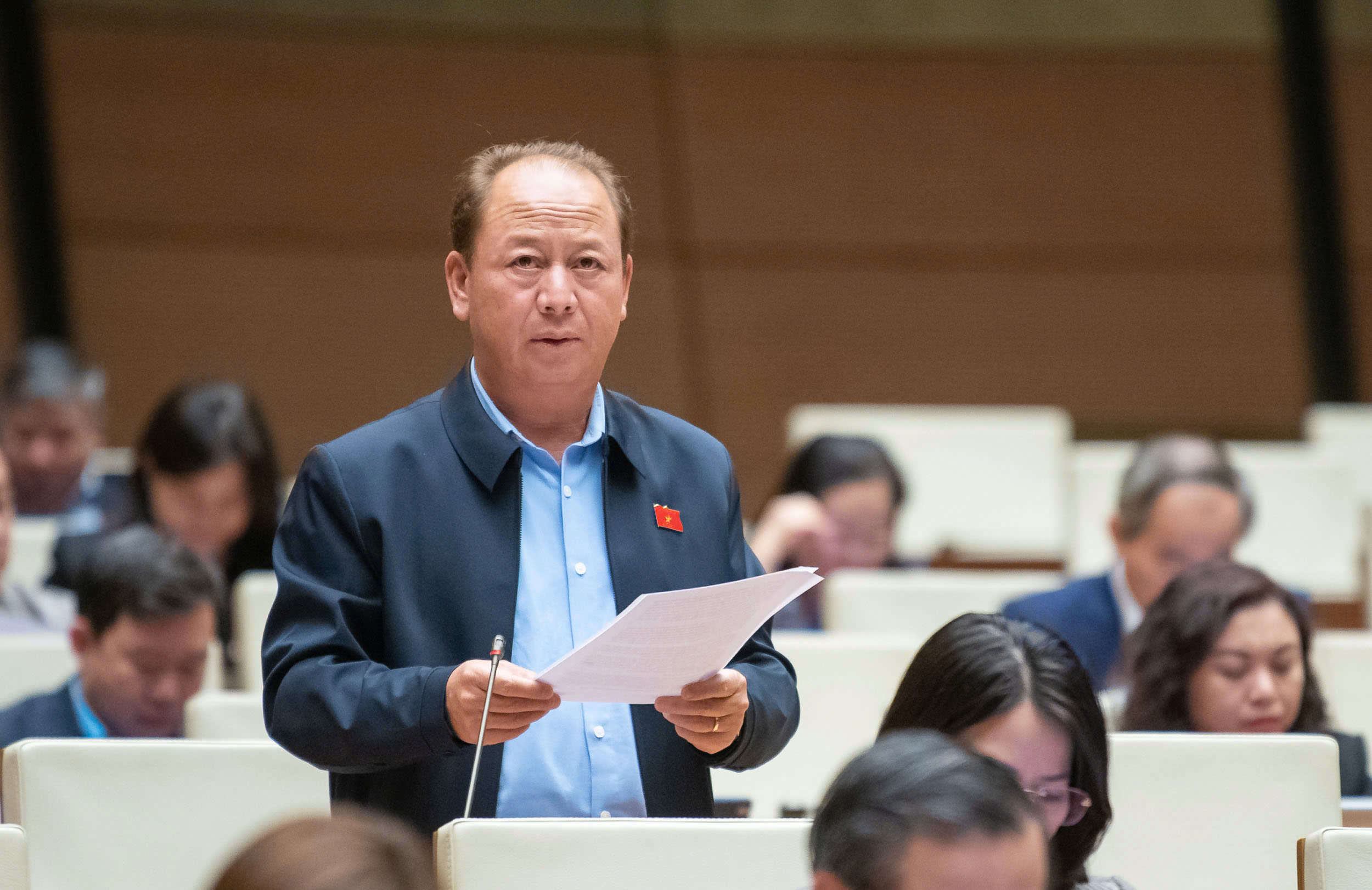 Đề xuất ưu tiên đặt hàng doanh nghiệp Việt khi làm đường sắt Lào Cai - Hà Nội - Hải Phòng- Ảnh 3. Đề xuất ưu tiên đặt hàng doanh nghiệp Việt khi làm đường sắt Lào Cai - Hà Nội - Hải Phòng- Ảnh 3.