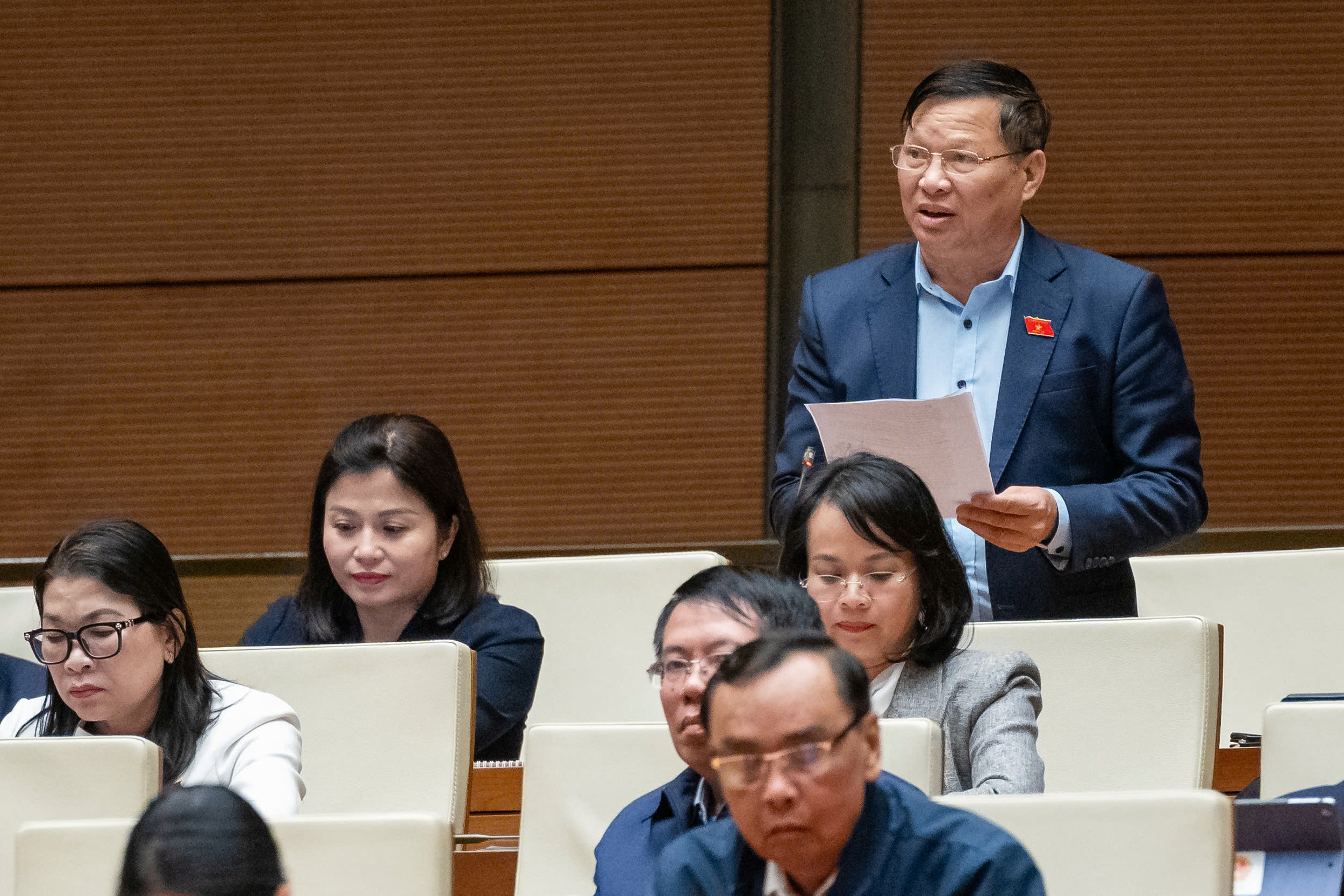 Đề xuất ưu tiên đặt hàng doanh nghiệp Việt khi làm đường sắt Lào Cai - Hà Nội - Hải Phòng- Ảnh 1. Đề xuất ưu tiên đặt hàng doanh nghiệp Việt khi làm đường sắt Lào Cai - Hà Nội - Hải Phòng- Ảnh 1.