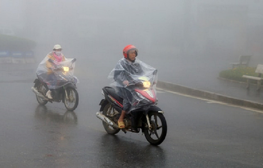 Miền Bắc chuẩn bị đón dồn dập không khí lạnh "lạ thường", mưa rả rích cả tuần- Ảnh 1. Miền Bắc chuẩn bị đón dồn dập không khí lạnh "lạ thường", mưa rả rích cả tuần- Ảnh 1.