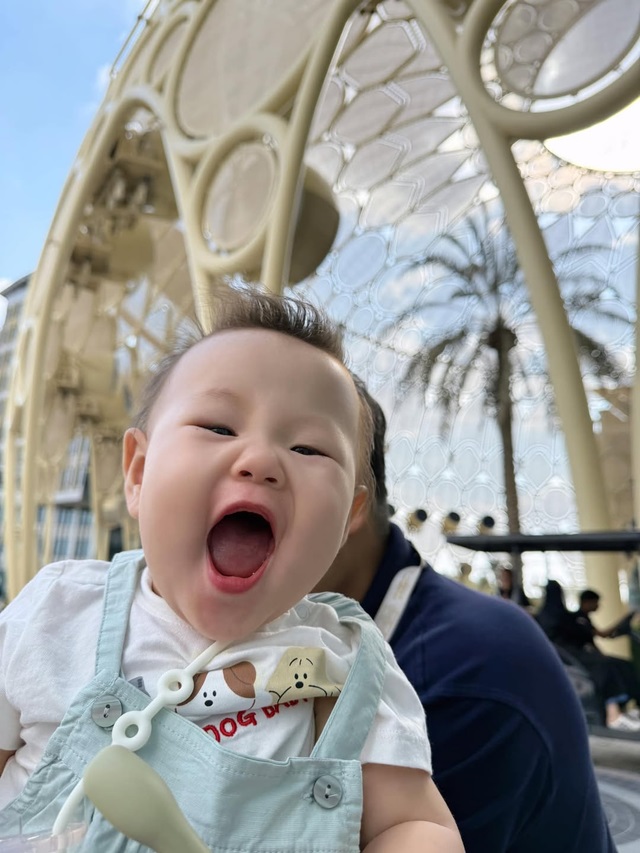 Mỹ nhân tuổi Tỵ tài sắc trở thành phu nhân hào môn, hạnh phúc viên mãn bên gia đình nhỏ- Ảnh 8. Mỹ nhân tuổi Tỵ tài sắc trở thành phu nhân hào môn, hạnh phúc viên mãn bên gia đình nhỏ- Ảnh 8.