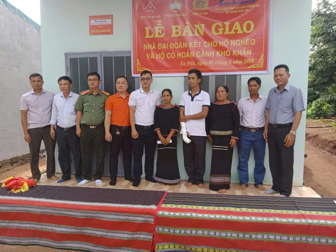 Thị trấn Ea Pốk nỗ lực xóa nhà tạm, nhà dột nát hướng đến cuộc sống ổn định cho người dân- Ảnh 6. Thị trấn Ea Pốk nỗ lực xóa nhà tạm, nhà dột nát hướng đến cuộc sống ổn định cho người dân- Ảnh 6.