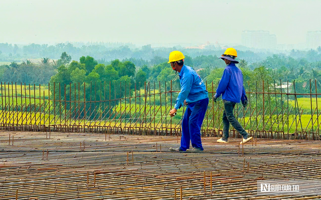 Cận cảnh cầu Nhơn Trạch kết nối Vành đai 3 Tp.HCM trước giờ hợp long nhịp cuối- Ảnh 17.