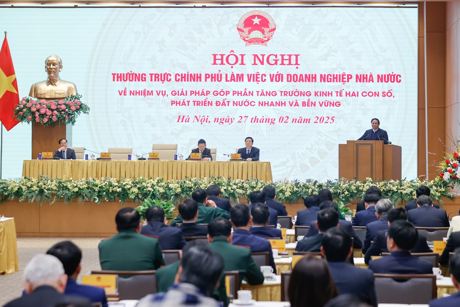 Kể chuyện thuê, mua nhà, Thủ tướng yêu cầu có chính sách nhà ở cho người trẻ- Ảnh 2. Kể chuyện thuê, mua nhà, Thủ tướng yêu cầu có chính sách nhà ở cho người trẻ- Ảnh 2.