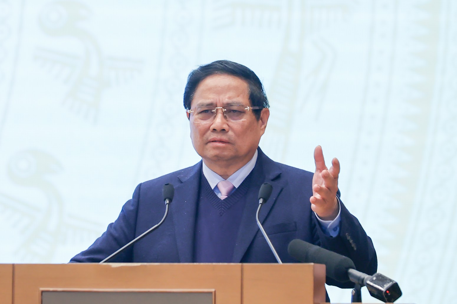 Kể chuyện thuê, mua nhà, Thủ tướng yêu cầu có chính sách nhà ở cho người trẻ- Ảnh 1. Kể chuyện thuê, mua nhà, Thủ tướng yêu cầu có chính sách nhà ở cho người trẻ- Ảnh 1.
