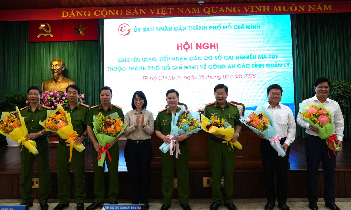 Tp.HCM chuyển giao các cơ sở cai nghiện ma túy cho ngành Công an quản lý- Ảnh 1.