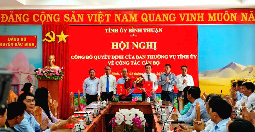 Trưởng Ban Dân vận Tỉnh ủy Bình Thuận giữ chức Bí thư Huyện ủy Bắc Bình- Ảnh 1.