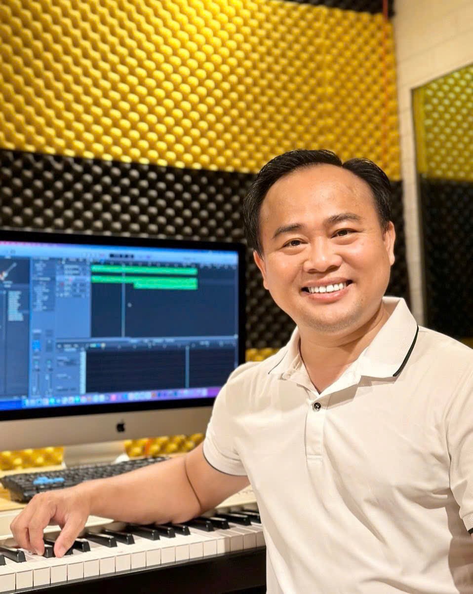 Nhạc sĩ Trương Hữu An: Người truyền lửa đam mê cho thế hệ tài năng Piano Tây Nguyên- Ảnh 1. Nhạc sĩ Trương Hữu An: Người truyền lửa đam mê cho thế hệ tài năng Piano Tây Nguyên- Ảnh 1.