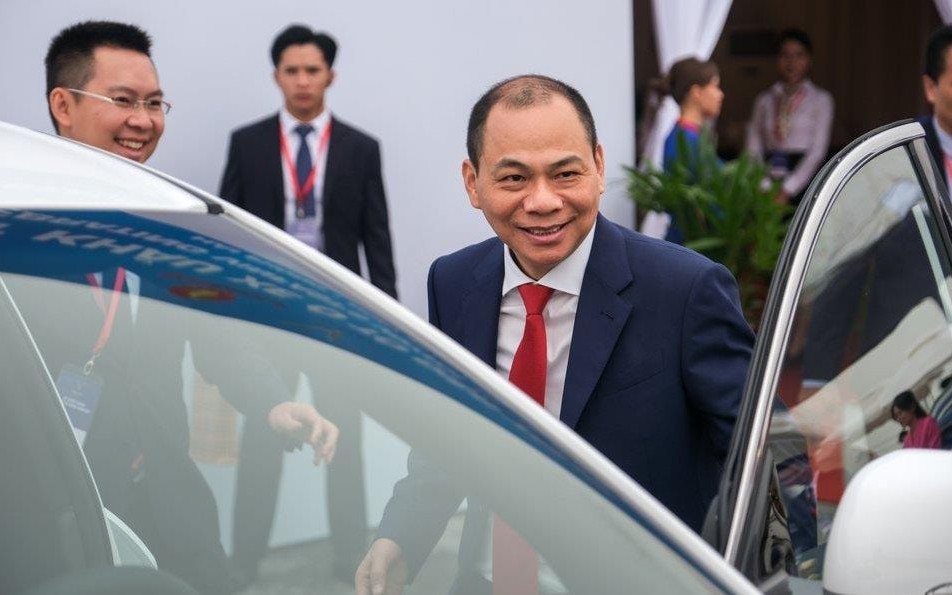 Vingroup vượt PV Gas, soán ngôi “vua tiền mặt”