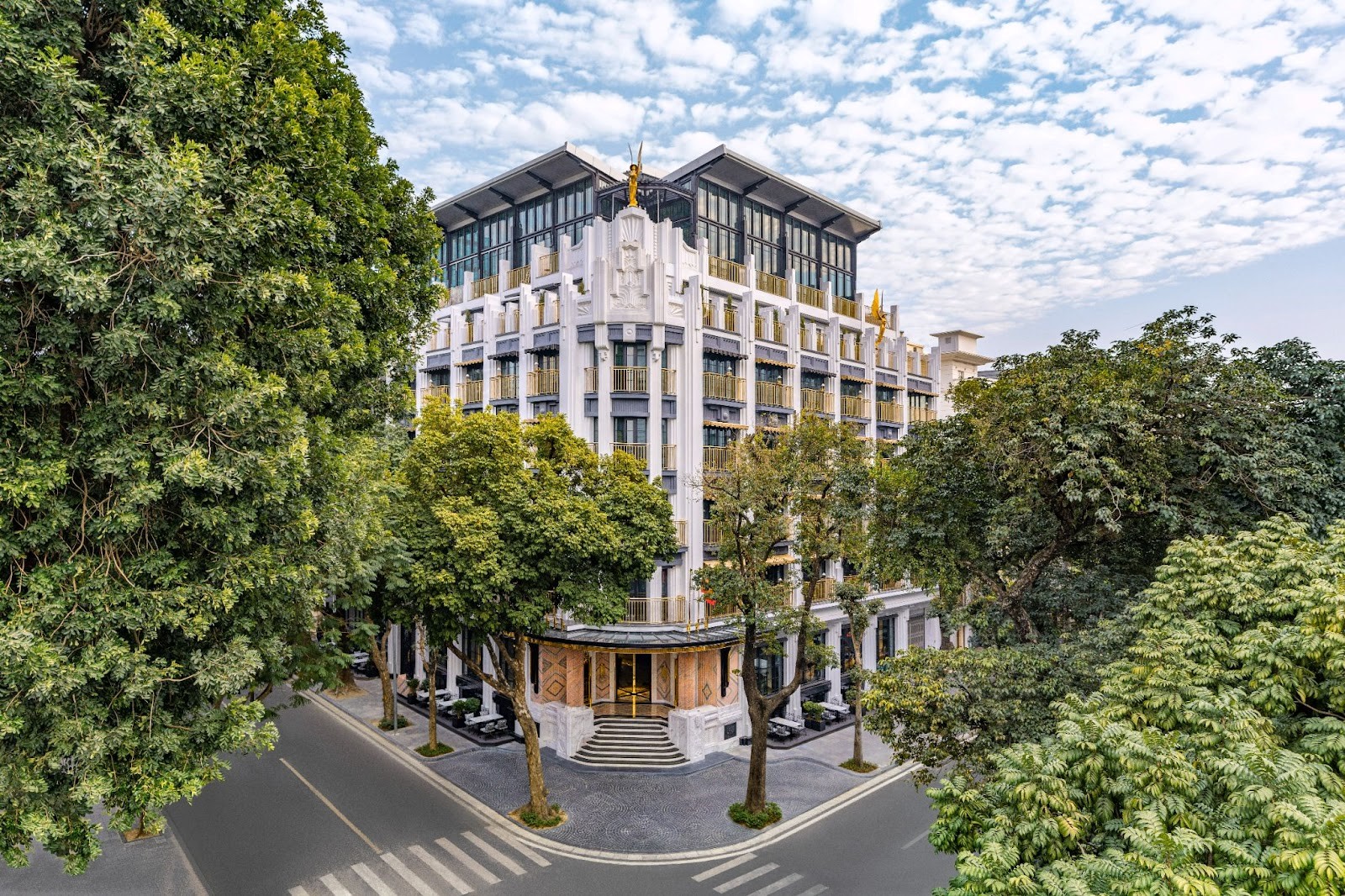 Khám phá những thiên đường nghỉ dưỡng tuyệt đẹp xuất hiện trong Yêu nhầm bạn thân - Ảnh 8. Khám phá những thiên đường nghỉ dưỡng tuyệt đẹp xuất hiện trong Yêu nhầm bạn thân - Ảnh 8.
