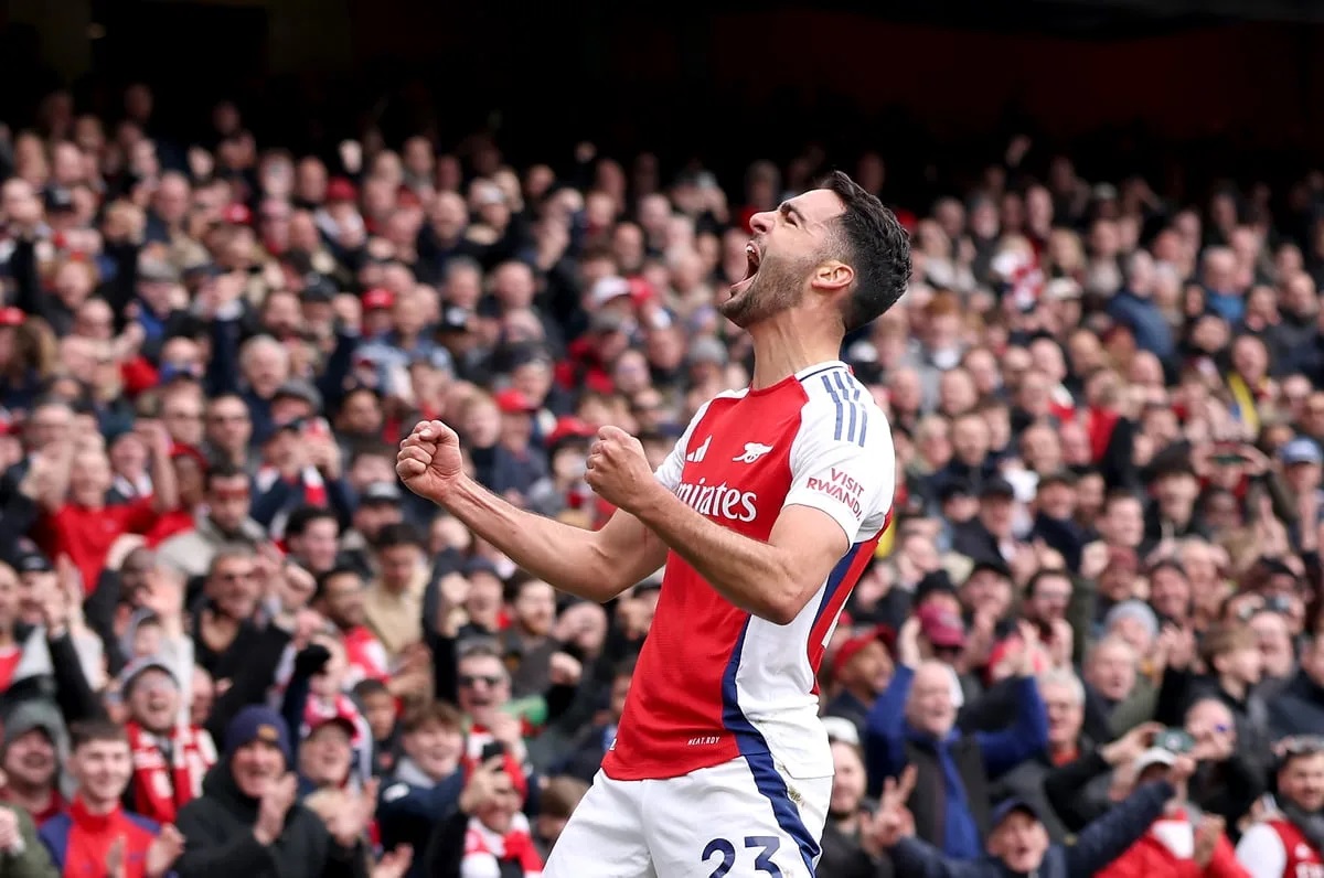 Mikel Merino dẫn dắt hàng công của Arsenal khi Kai Havertz và Gabriel Jesus vắng mặt. (Ảnh: Getty Images)